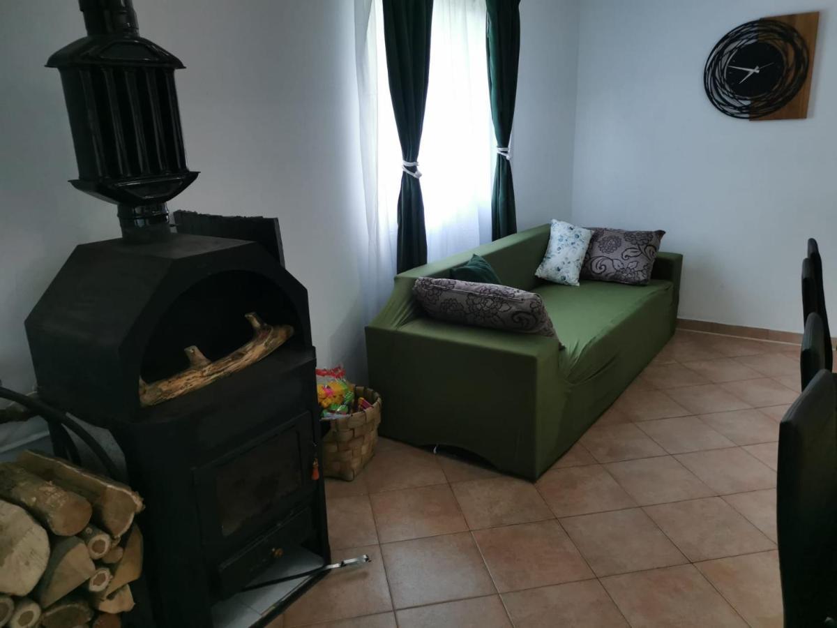Casa Noastra Hotell Orşova Eksteriør bilde